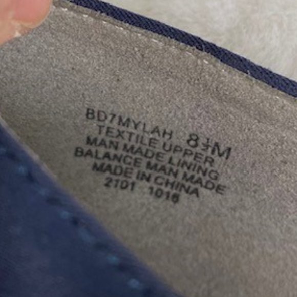 Bandolino Navy Mylah Peep Toe Satin Feel Heels, size‎ 8.5 M - Picture 12 of 12